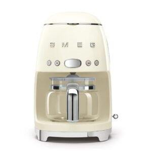 Smeg DCF02CRUK Drip Coffee Maker – 1.4 L, Aroma Selector, Auto-Start Timer, Anti-Drip System, Digital Display, Cream