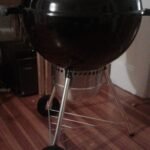 Weber Original Kettle Premium Charcoal Grill – 22-Inch Black BBQ with Hinged Cooking Grate, One-Touch Cleaning System, Heat Retention Lid, and Built-In Thermometer photo review