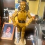 LEGO Star Wars C-3PO Droid Figure 75398 – Collectible Build-and-Display Model for Adults with Minifigure & Info Plaque – 25th Anniversary Star Wars Gift & Home Decor – 1,138 Pieces photo review